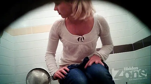 Fresh Successful voyeur video of the toilet. View from the two cameras new Movies