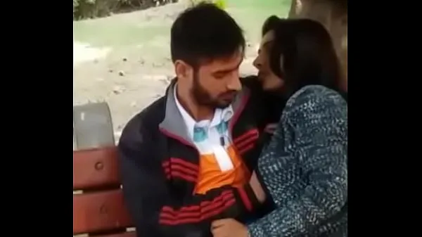 Fresh Couple caught kissing in the park new Movies