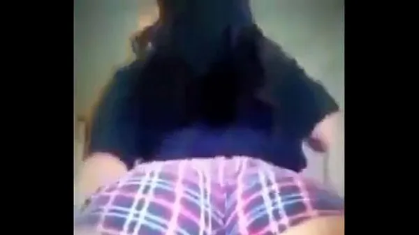 Thick white girl twerking Filem baharu baharu